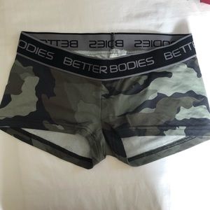 Better Bodies Camo Booty Shorts